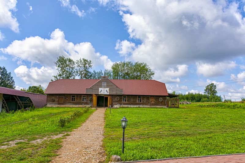 Barn Roof Construction in North Wales, PA